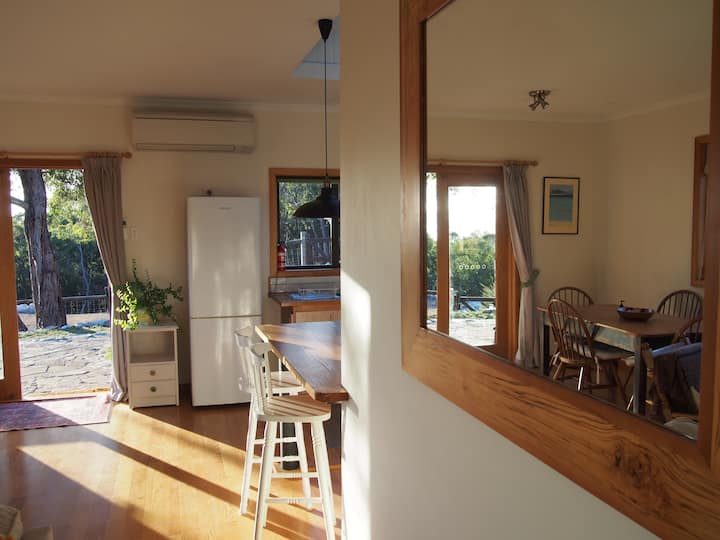 Cove View Cottage - Kettering
