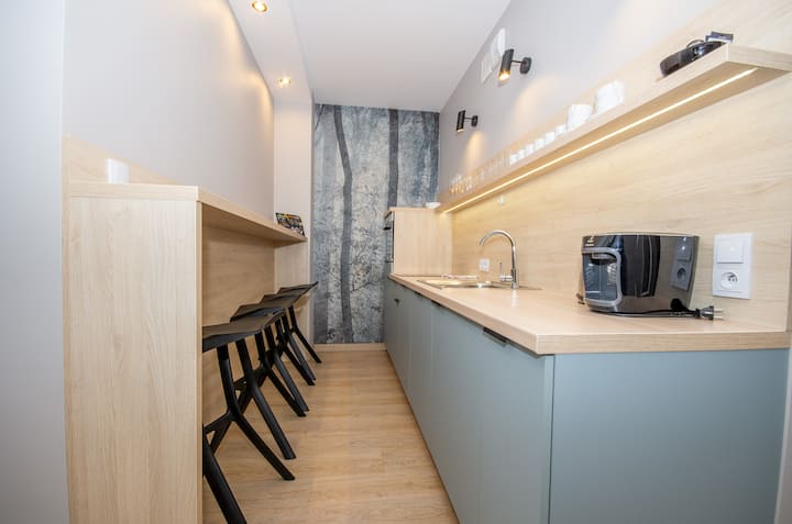 2-bedroom Apt, A/c Balcony Park View Near Old Town - Poland