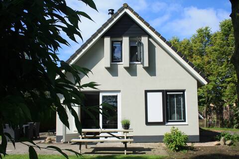 Lovely holiday home near the Wadden Sea