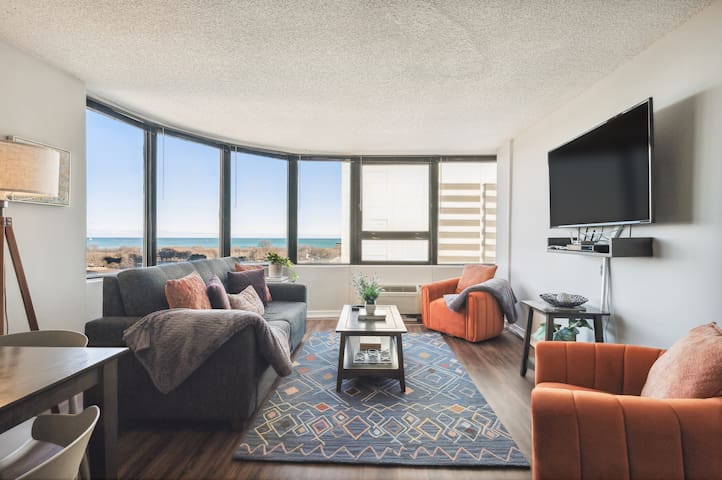 Downtown Lake VIEWS, Mich Ave, Museums 2bd/2ba