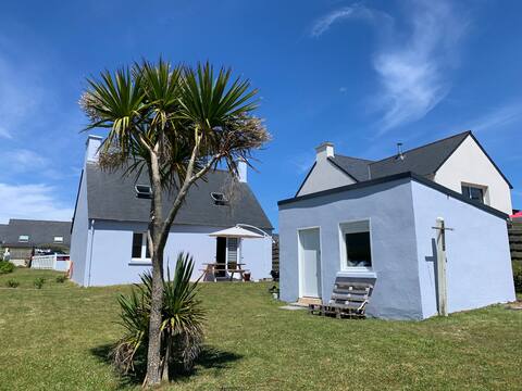 Là Batz Island Cottage ***