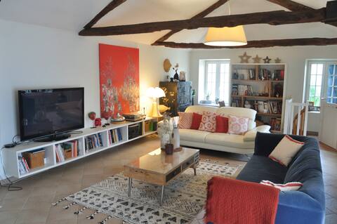 Cocoon Room In the Varen countryside