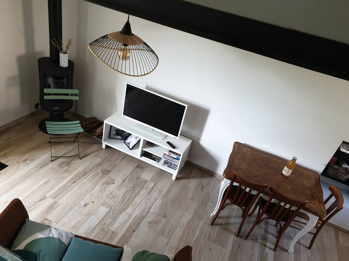Loir En Vallée, Petite Maison Avec Vue - Lhomme