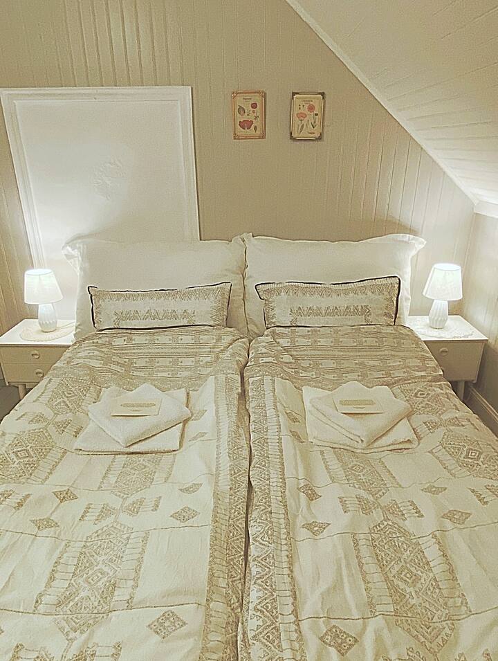 Soverom 1: Dobbeltseng