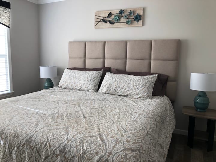 Hlavná spálňa s manželskou posteľou King