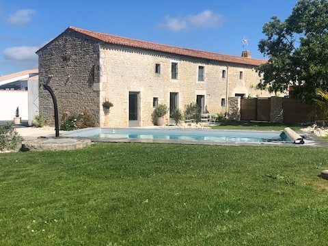 Aventon Gîte in Saint-Ouen-d'Aunis