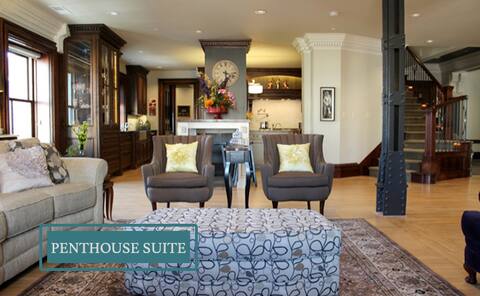 The Grand Manse Penthouse - Luxury Downtown Condo