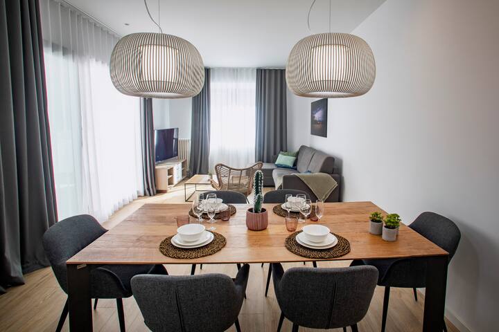 NC APARTMENTS (R32) Apart. “Premium Plus”+terraza