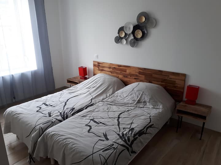 3号卧室， 2张床 