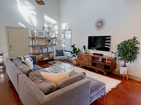 Top Airbnb: South Austin retreat in Galindo