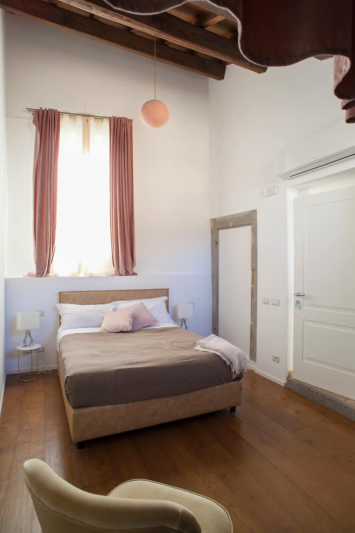 საძინებელი 6