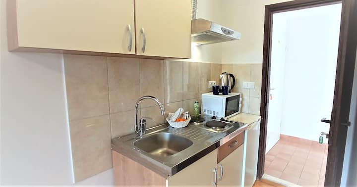 Beaches Nearby- 2 Bedrooms, Bathr, Kitchenette - Jelsa