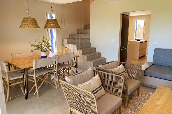 Premium beachfront villa in Costa Brava gallery image 5