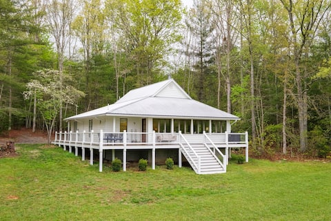 The Farmhouse at Bald Mtn Creek Farm-Pavilion,Pond