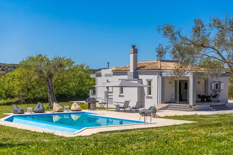Villa Oase, surrounded by nature