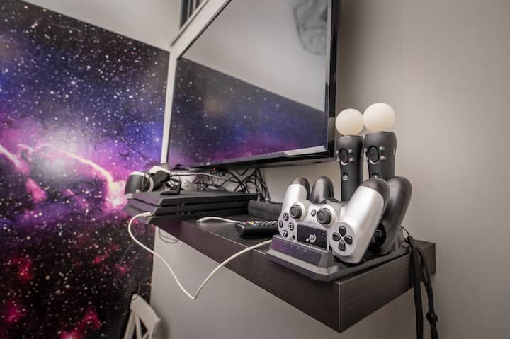 Gamer apartment with Playstation 4 Pro and VR - Apartments for Rent in  Zalakaros, Hungary - Airbnb