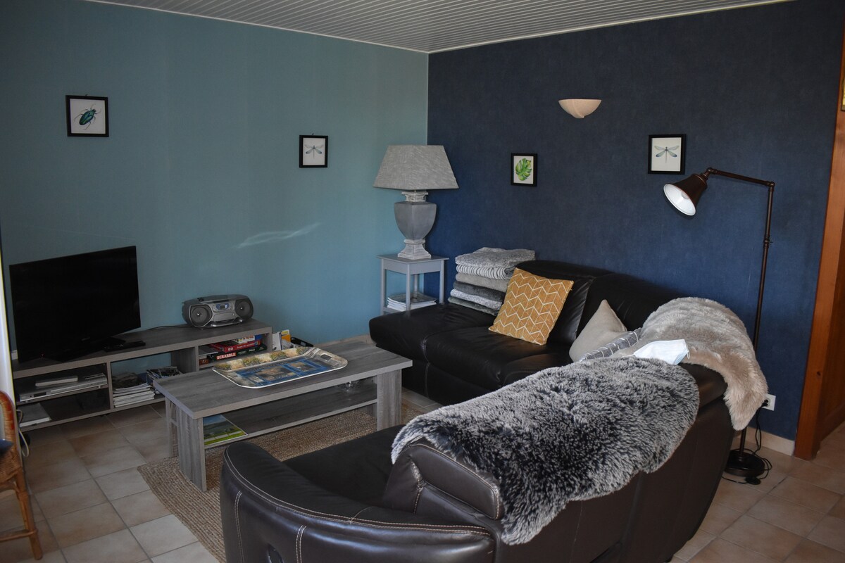 Annonce Airbnb populaire: La Maison d'Angèle in the heart of Cantal à Cantal