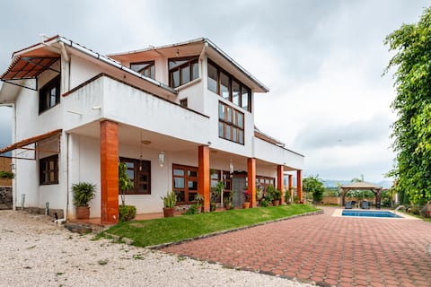 Villa with Private Pool Airbnb Tlayacapan Morelos
