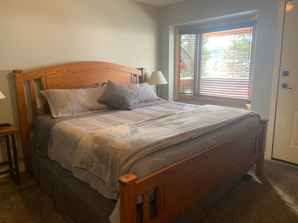 Comfy King sized bed