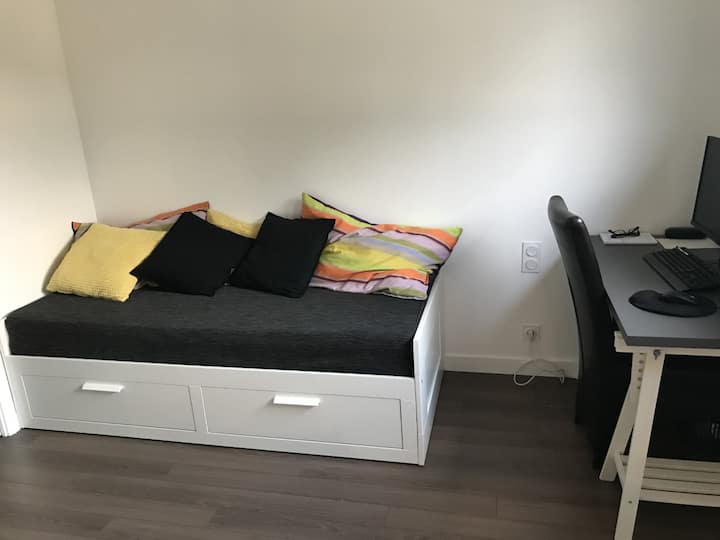 ห้องนอน 3 ชั้น - เตียงโซฟา 160