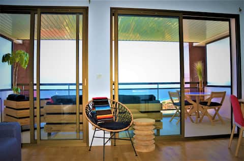 Annonce Airbnb populaire: Large T2 Standing Ajaccio. Panoramic view Car park à Ajaccio