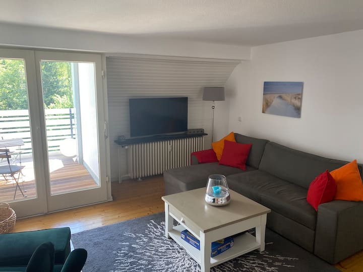 Große Wohung (Ca 78 Qm) In Stadtvilla - Mönchengladbach