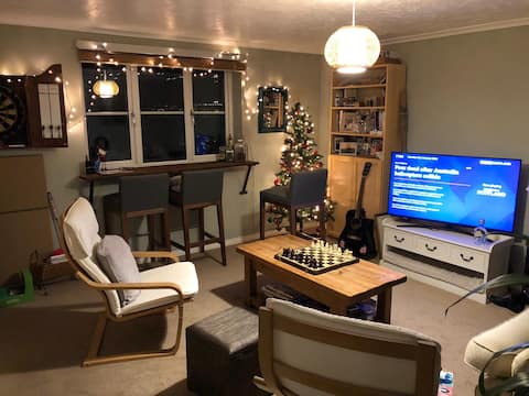 Successful Airbnb property: Lovely riverside flat in Swanscombe And Greenhithe