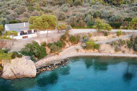 Secret Paradise-Minimal Design-Private Beach-View