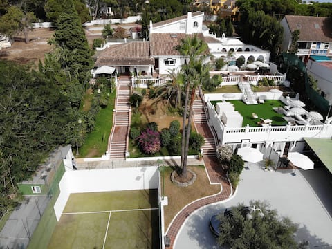Villa Gatsby Marbella, 150m from the beach