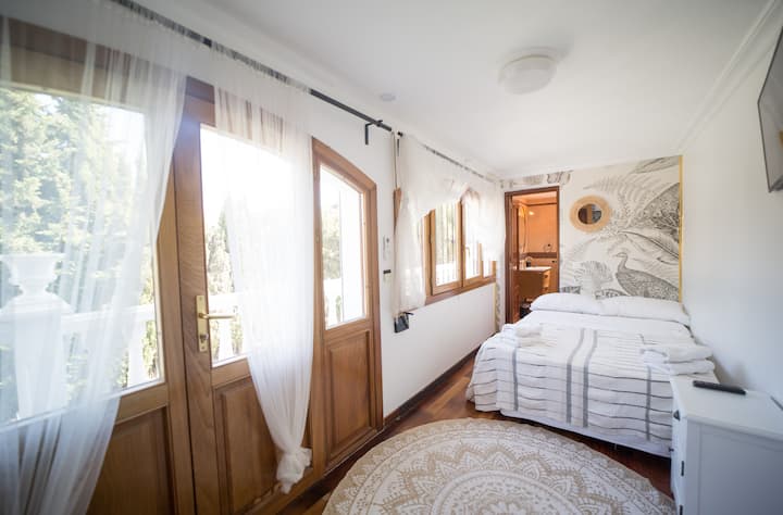 8. spavaća soba u apartmanu Gatsby s bračnim krevetom