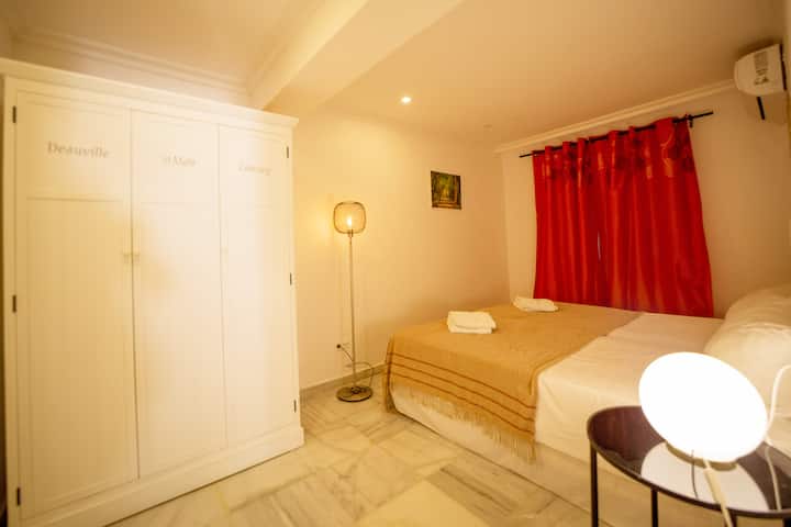 Spavaća soba 13 George suite