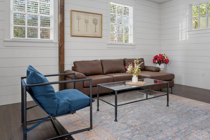 Historic Home | Walk To King St | Private Patio - 查爾斯頓