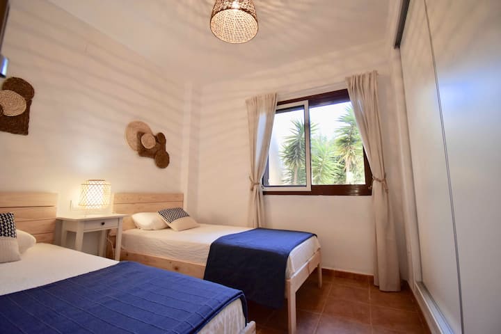 Ორადგილიანი ნომერი - მეორადი საძინებელი