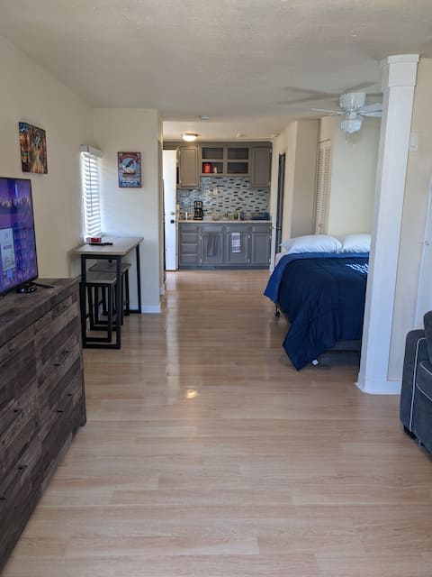 Welcome to The Denver Hideout!