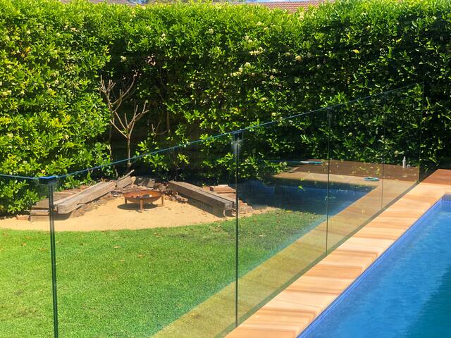 Freshwater Beach House – Pool, walk to beach gallery image 3