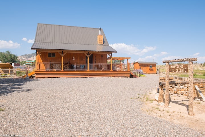 Looking West, Gravel Driveway, Mountains To Deserts pad!