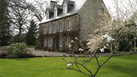 The Ecureuils Estate