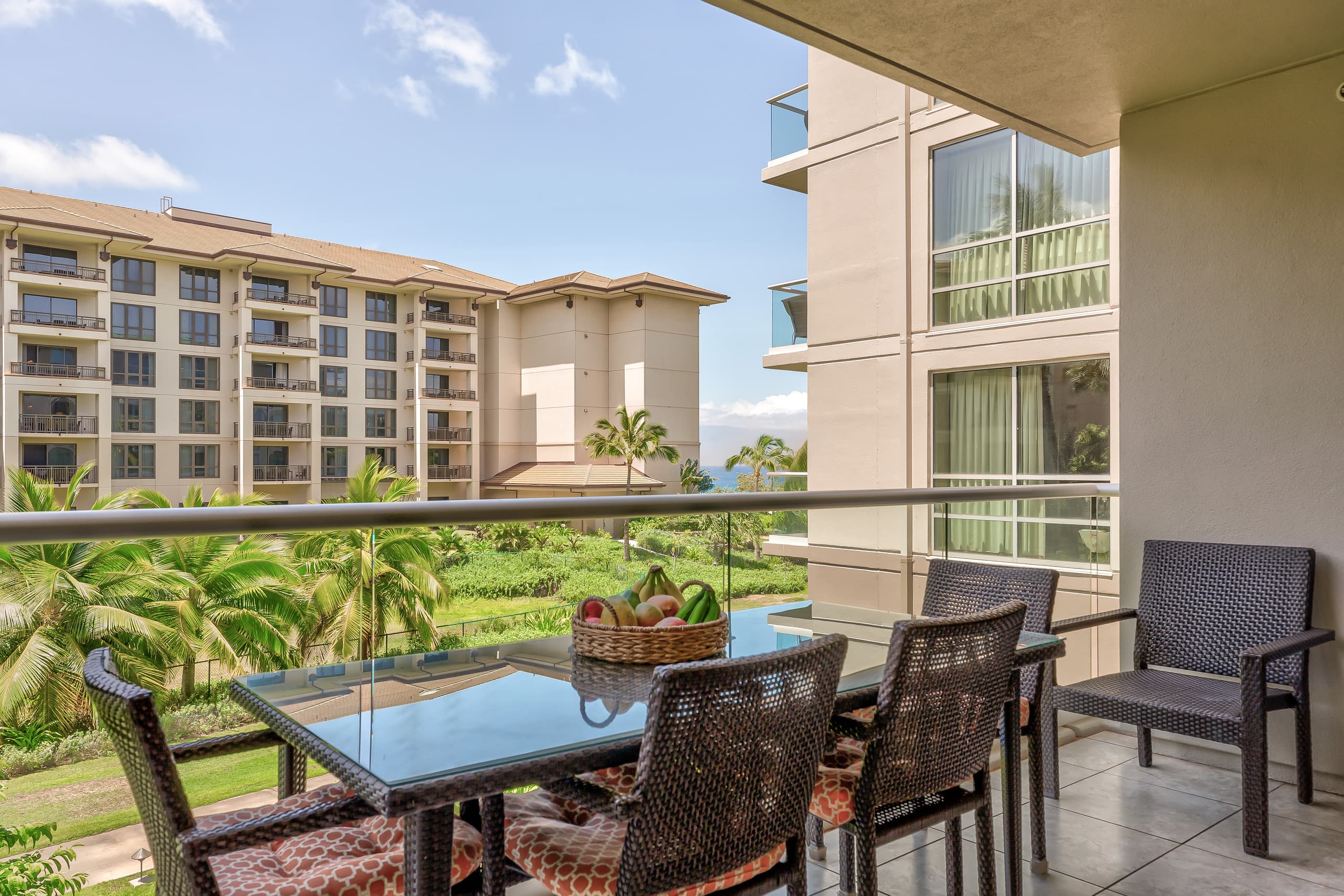 Condo in Lahaina · ★4.75 · 3 bedrooms · 5 beds · 3 baths - Image 8