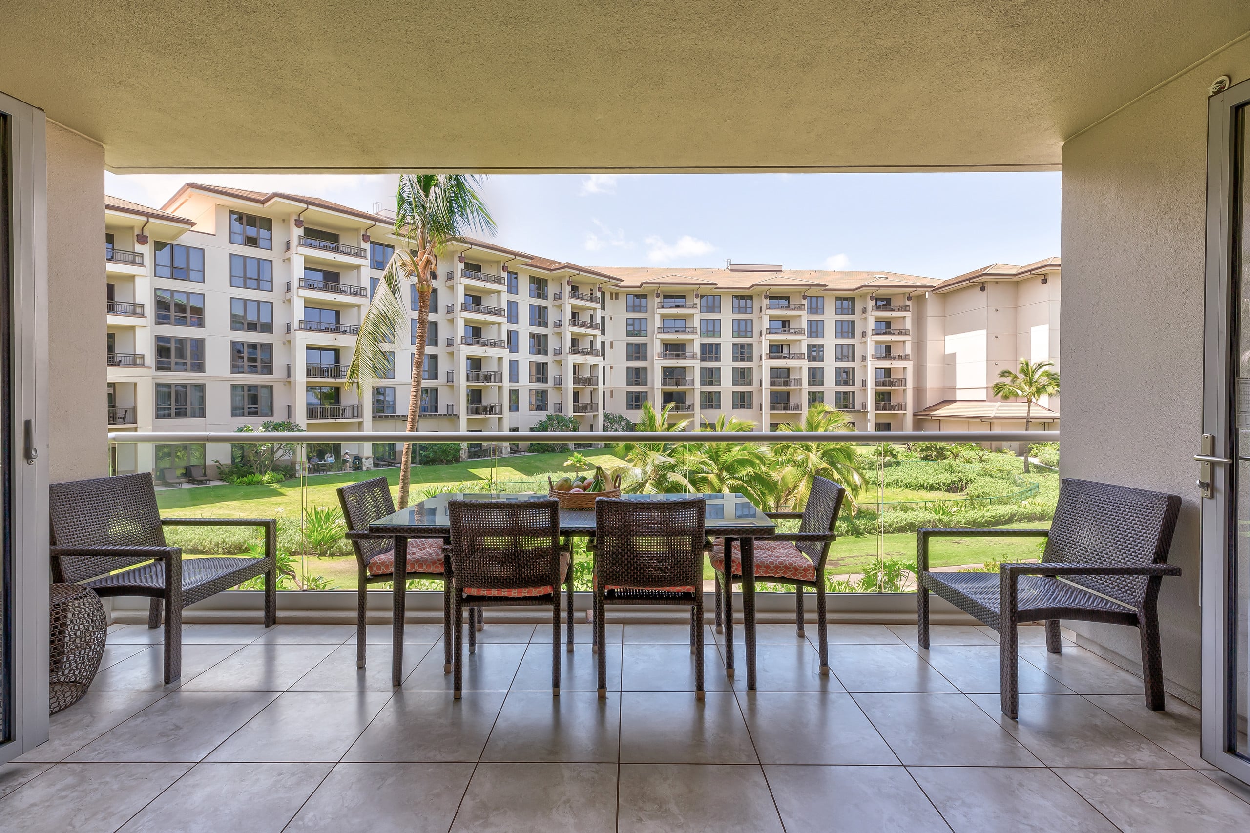 Condo in Lahaina · ★4.75 · 3 bedrooms · 5 beds · 3 baths - Image 9