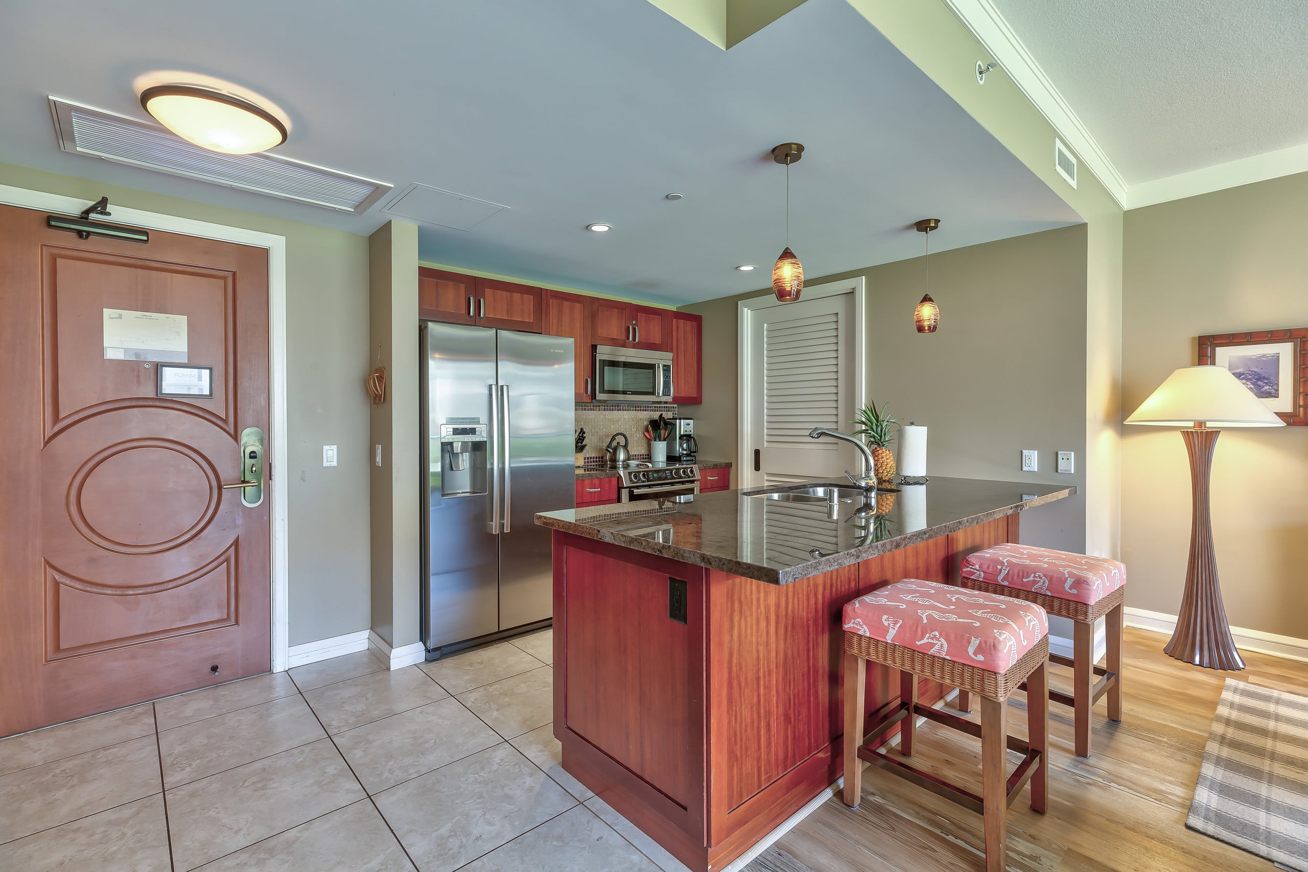 Condo in Lahaina · ★4.75 · 3 bedrooms · 5 beds · 3 baths - Image 1