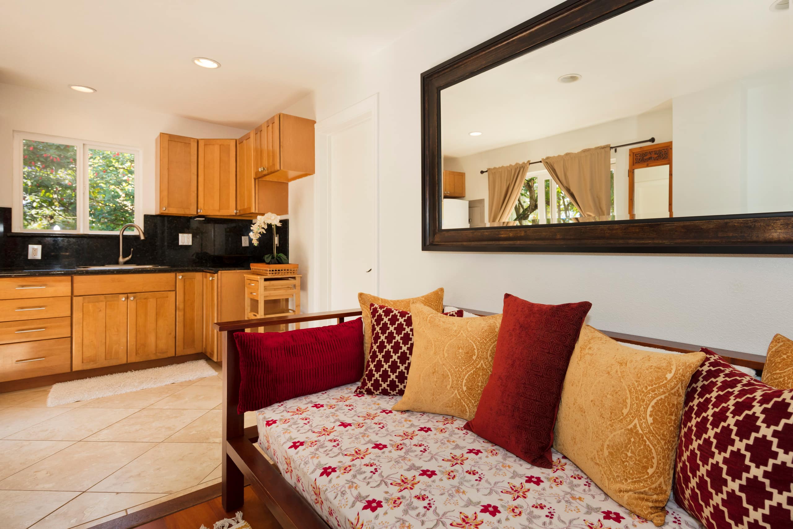 Cabin in Pahoa · ★4.76 · 1 bedroom · 1 bed · 1 private bath - Image 2