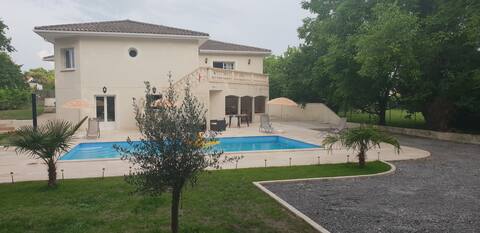 Beautiful House with Pool