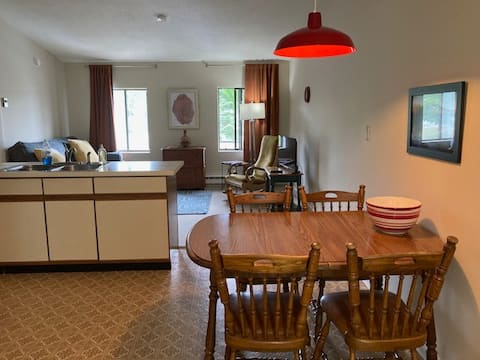 Balsam Place 32 - Full  1 Bedroom Apartment