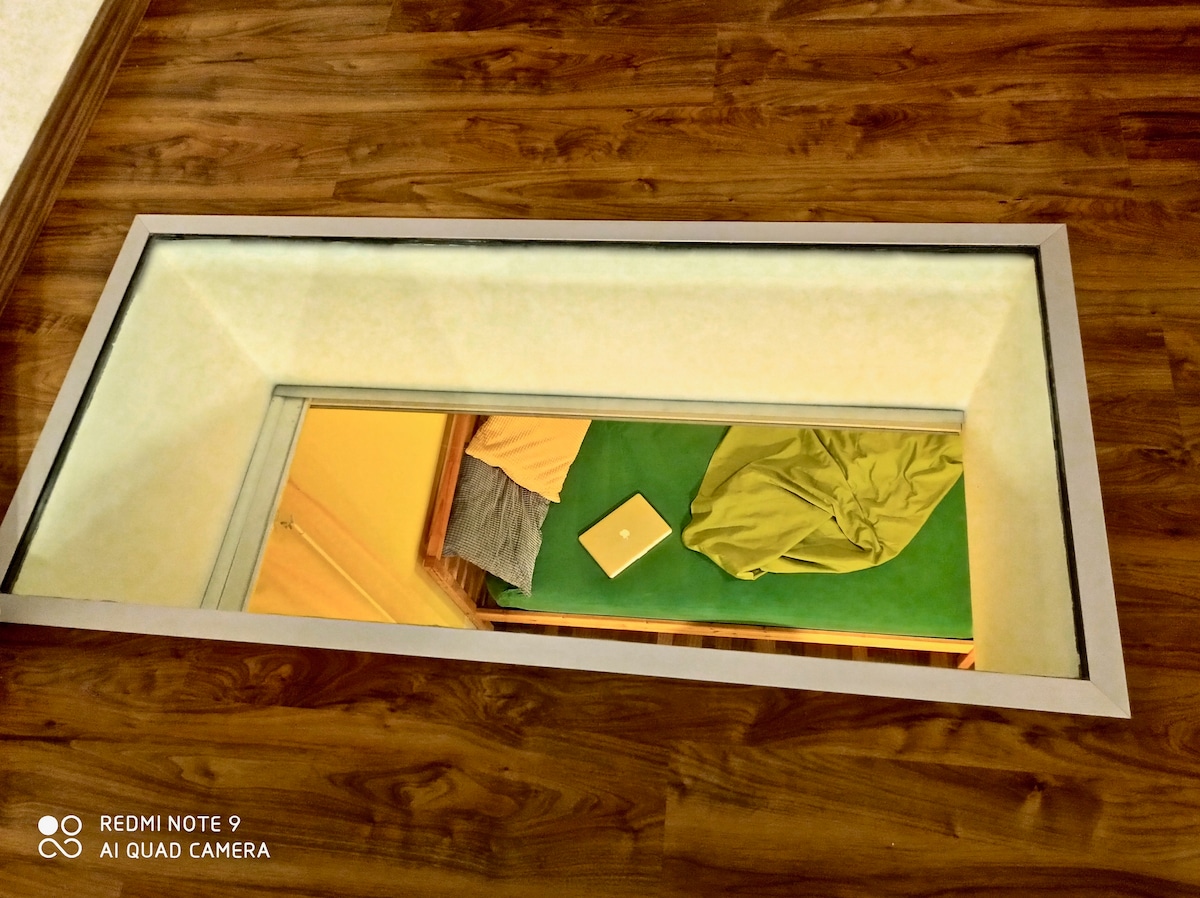 Promenad i glas - utsikt över sovrum 2