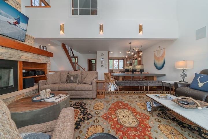 Aspen Ridge 16 - Ski/golf Lifestyle Luxury Condo - Telluride