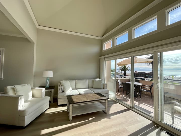 Beautiful Sea Shack In Aptos With Ocean Views 133 - Rio del Mar, CA