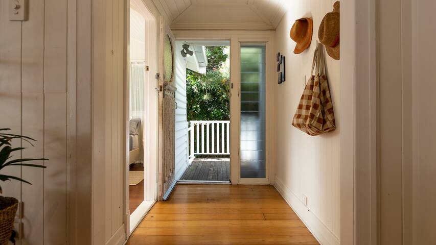 FAMILY FRIENDLY OODGEROO HOUSE BYRON BAY