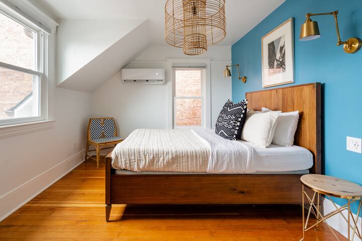 Massive 7BR • Nob Hill • NW 23rd • Sleeps 14