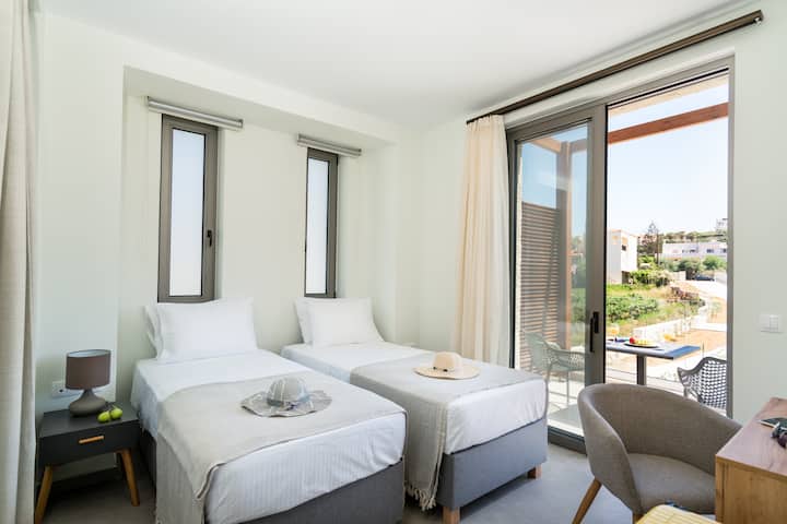 เตียงเดี่ยวให้พื้นที่นอนที่สะดวกสบายและอบอุ่น