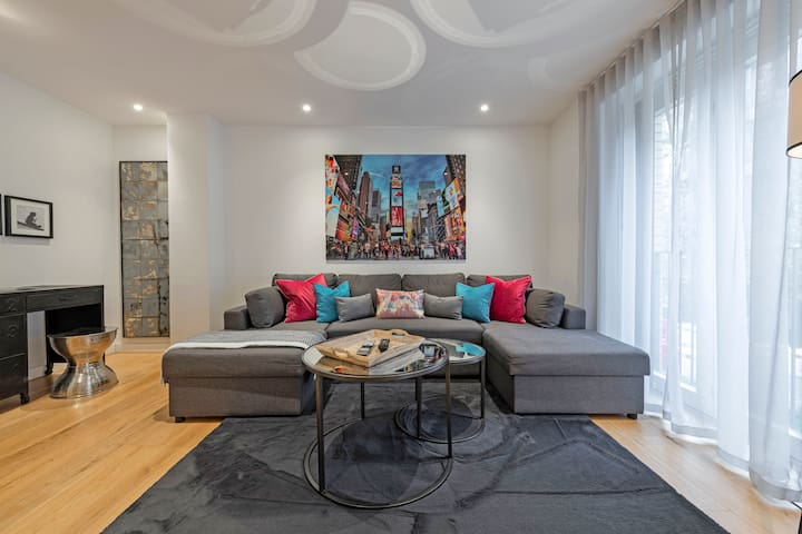 Phoenix Luxury Stays managed Airbnb listing 2